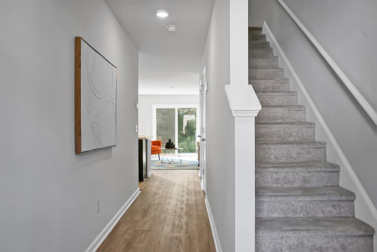 171 Rosefield Court Photo 5