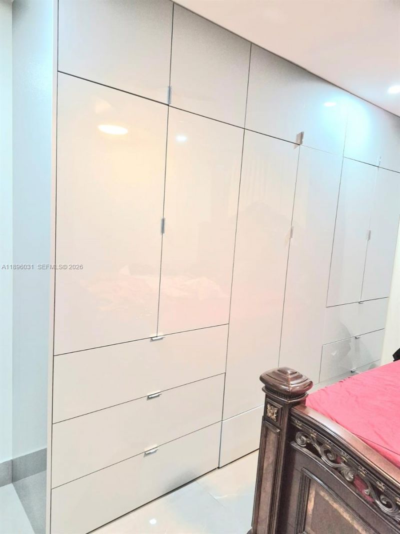 3118 W 71st Pl, Hialeah, FL 33018 Photo