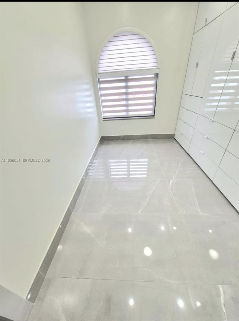 3118 W 71st Pl, Hialeah, FL 33018 Photo