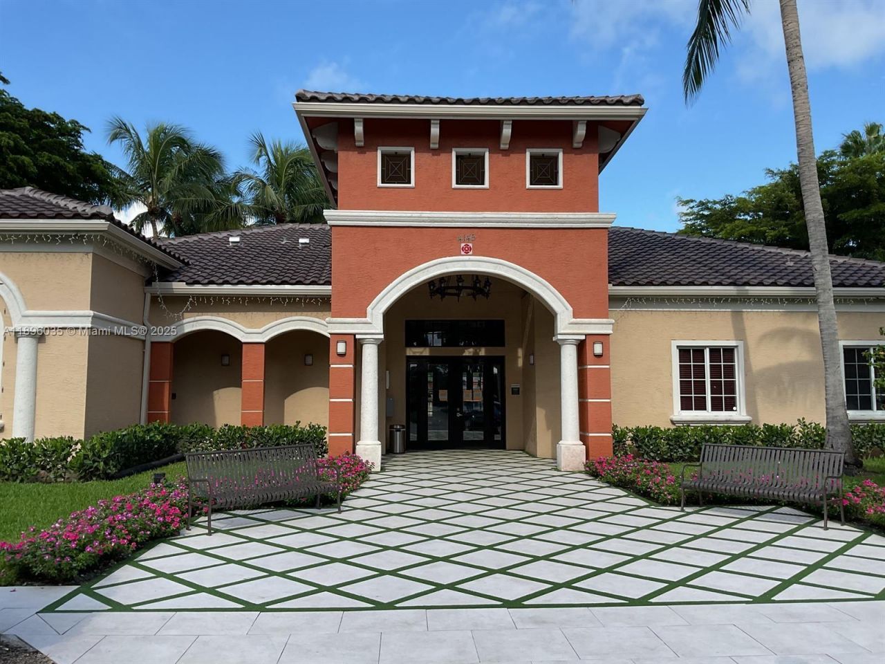 4155 N Haverhill Rd, Unit 1402, West Palm Beach, FL 33417 Photo