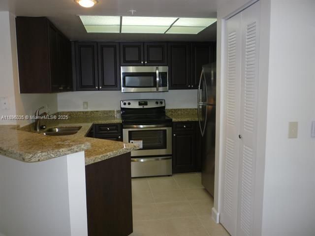 4155 N Haverhill Rd, Unit 1402, West Palm Beach, FL 33417 Photo