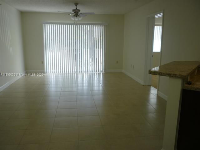 4155 N Haverhill Rd, Unit 1402, West Palm Beach, FL 33417 Photo