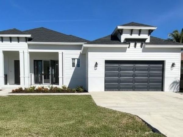 14118 FORT MYERS AVENUE, PORT CHARLOTTE, FL 33981