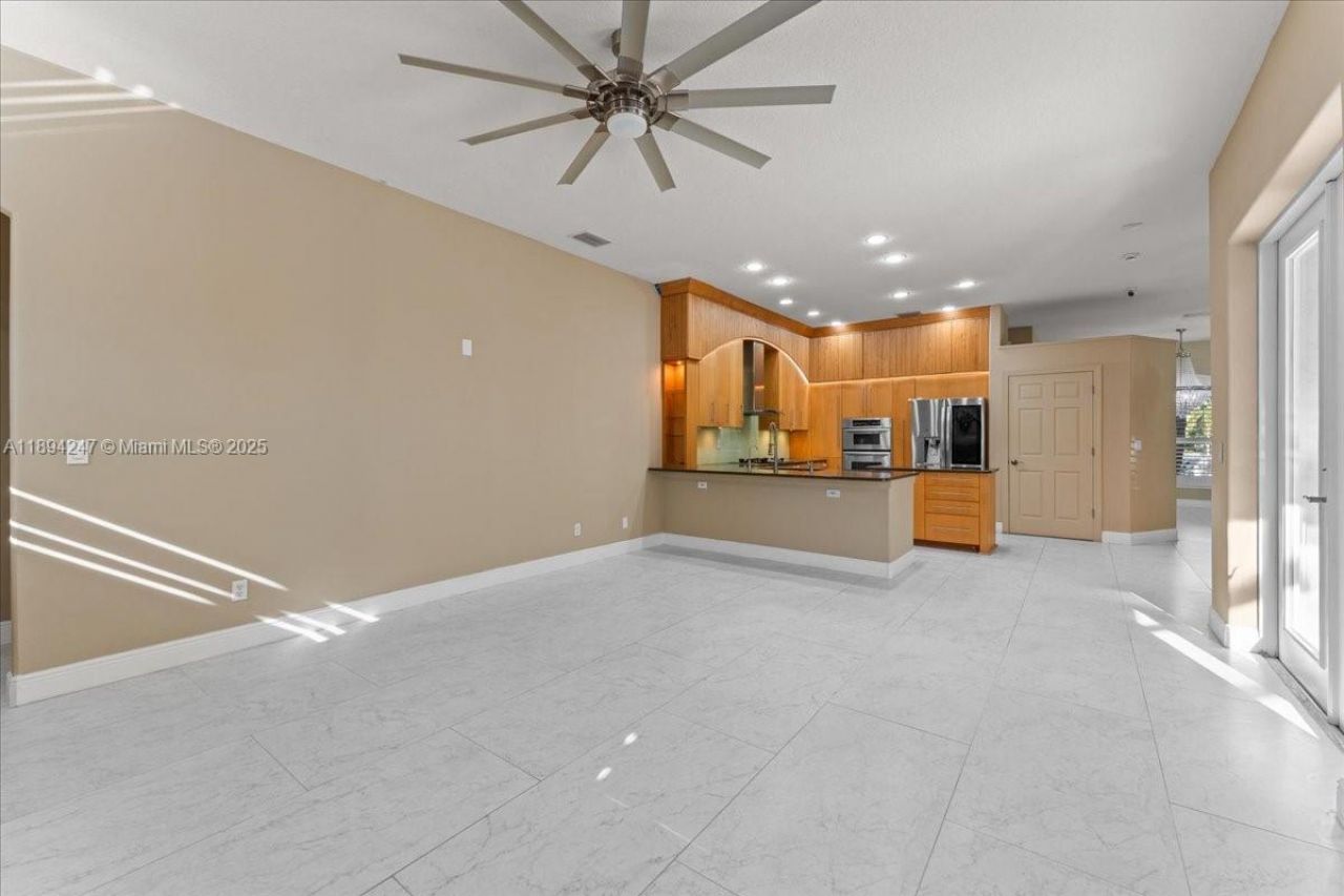 2706 Skimmer Point Dr S Gulfport, Saint Petersburg, FL 33707 Photo