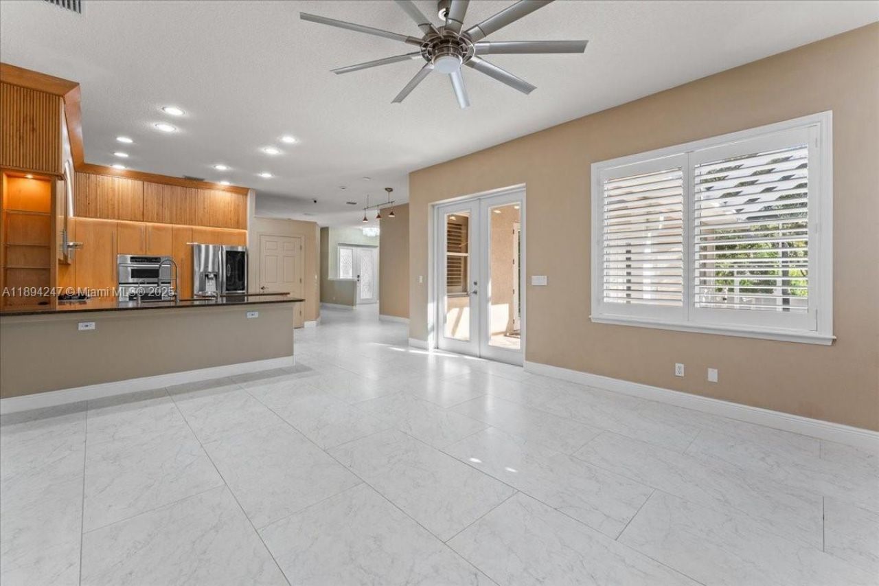 2706 Skimmer Point Dr S Gulfport, Saint Petersburg, FL 33707 Photo
