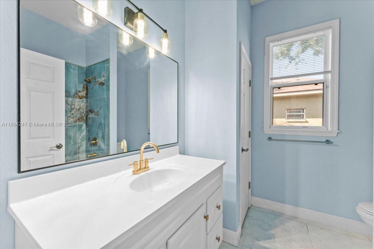 2706 Skimmer Point Dr S Gulfport, Saint Petersburg, FL 33707 Photo