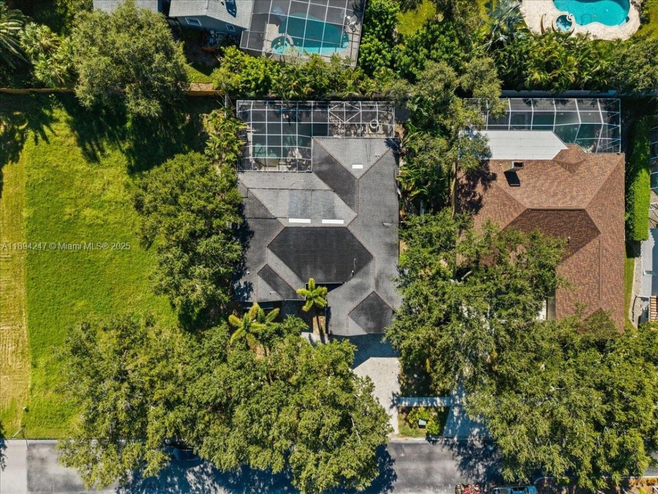 2706 Skimmer Point Dr S Gulfport, Saint Petersburg, FL 33707 Photo