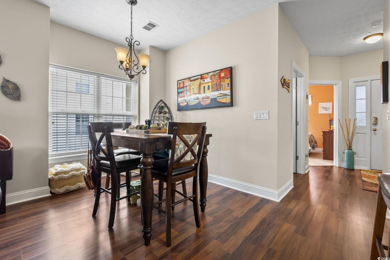 5070 Windsor Green Way Photo 17