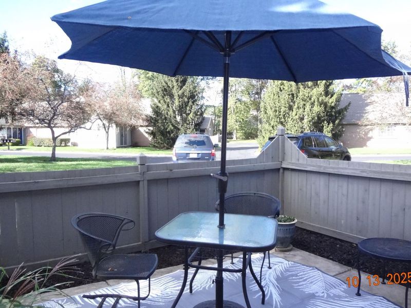 6081 Warbling Lane, Westerville, OH 43081 Photo 3