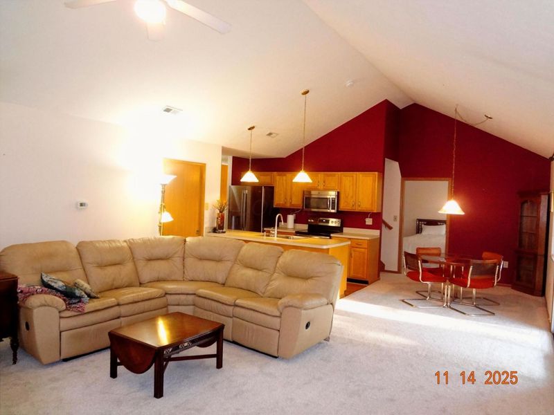 6081 Warbling Lane, Westerville, OH 43081 Photo 4