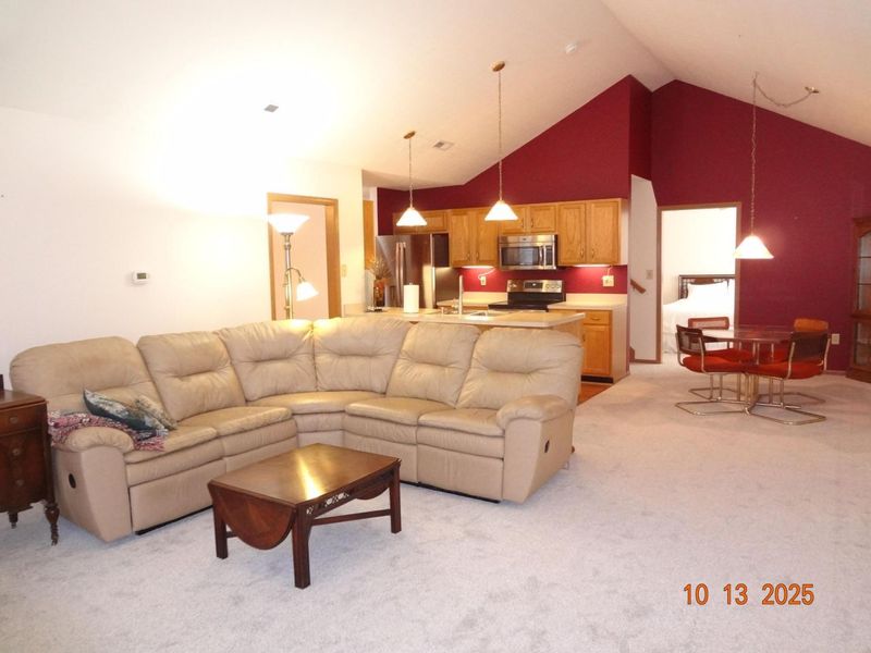 6081 Warbling Lane, Westerville, OH 43081 Photo 5