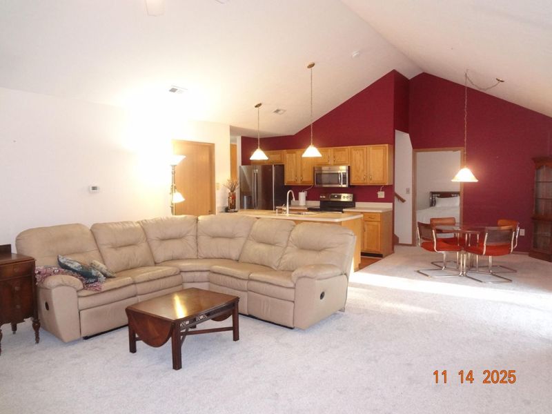 6081 Warbling Lane, Westerville, OH 43081 Photo 9