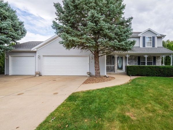 7 Melrose Court, Bloomington, IL 61704