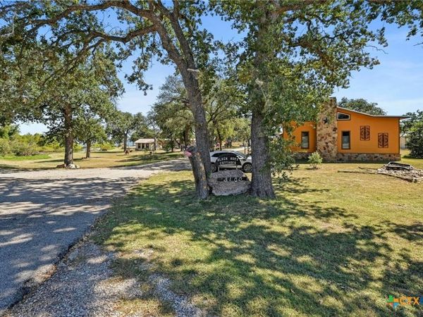 3100 Ranch Rd 261, Buchanan Dam, TX 78609