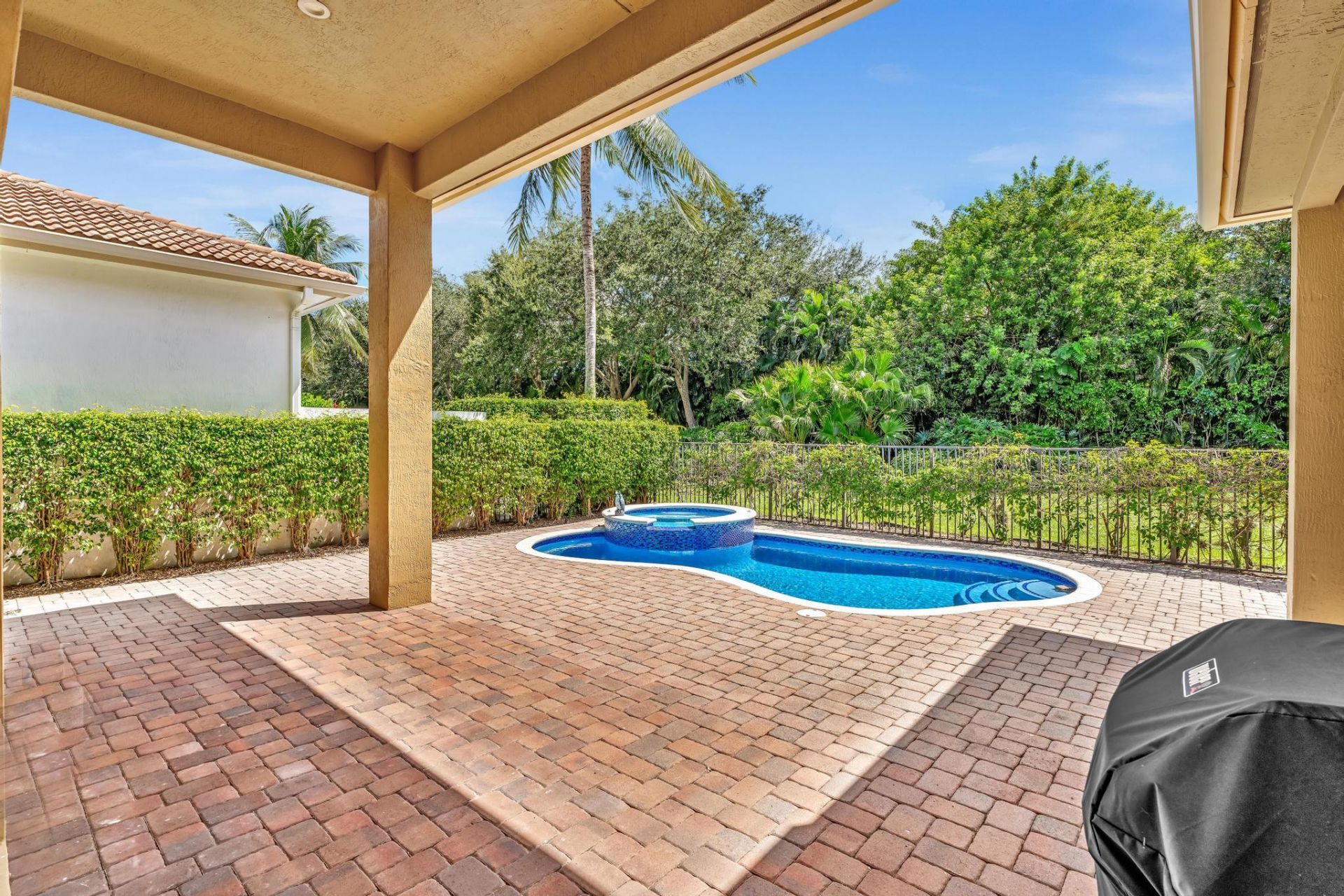 8126 Valhalla Drive, Delray Beach, FL 33446 Photo