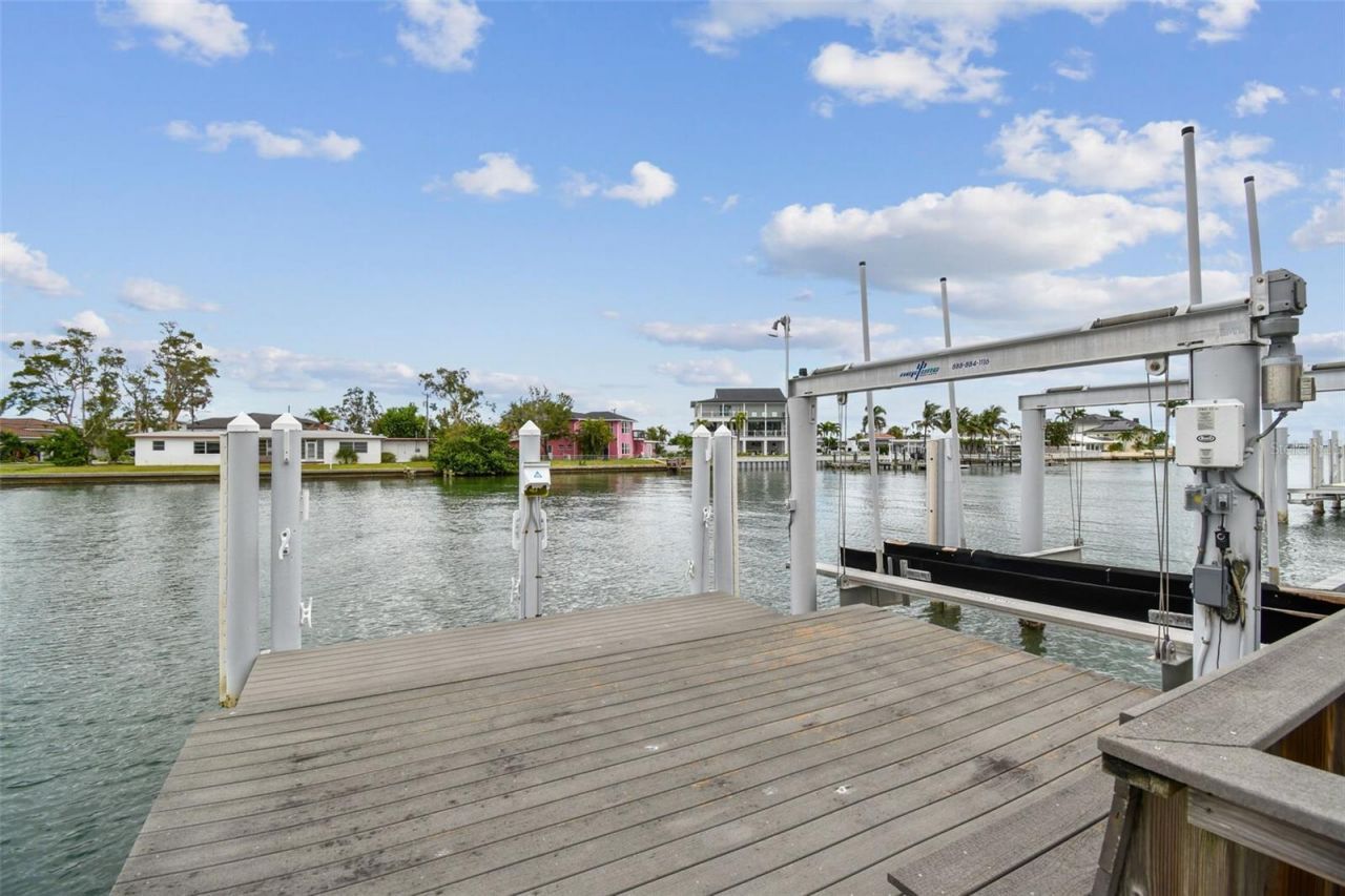 5405 Leilani Drive, Saint Pete Beach, FL 33706 Photo