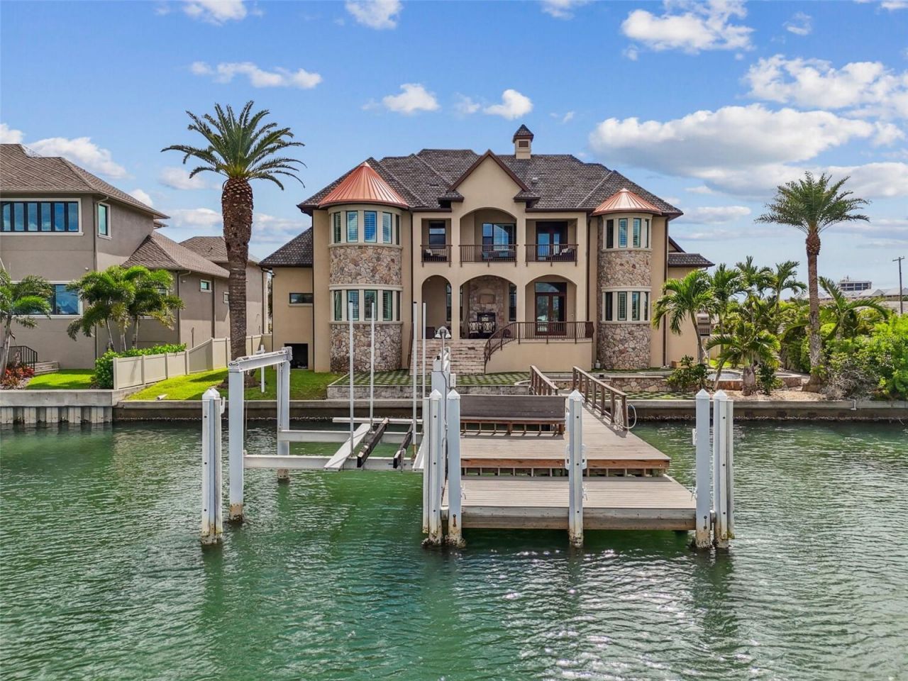 5405 Leilani Drive, Saint Pete Beach, FL 33706 Photo