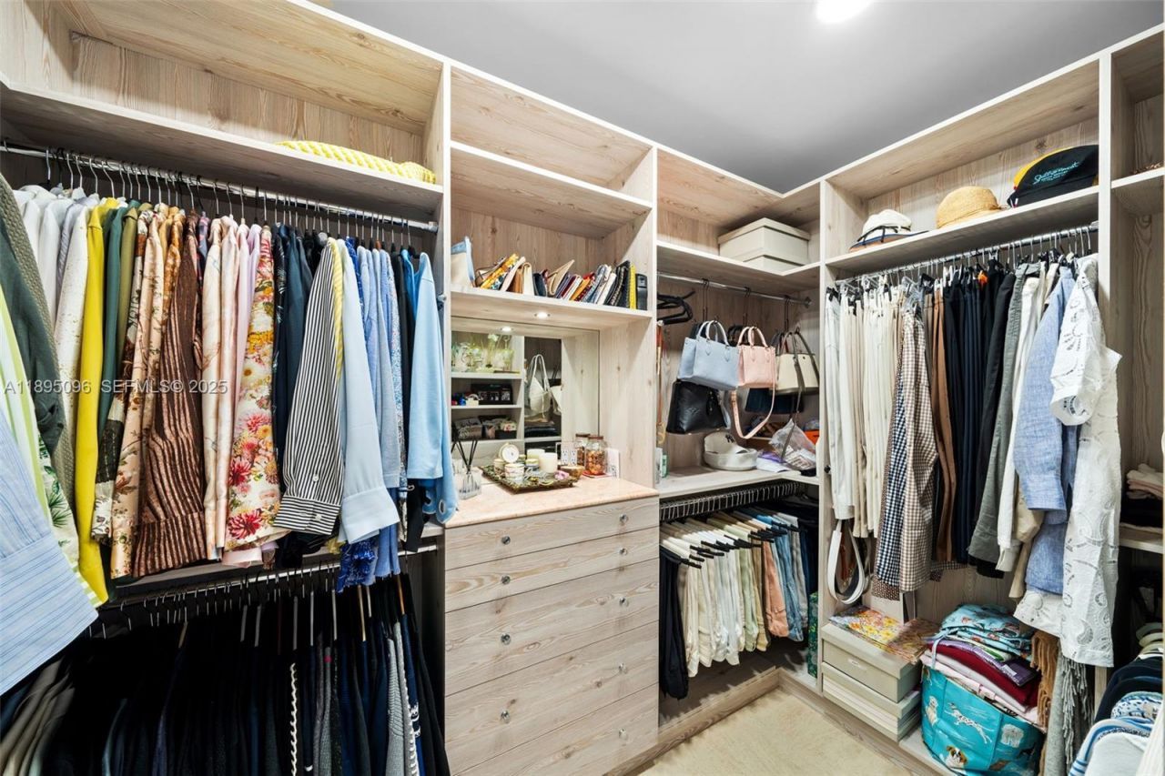 6000 Island Blvd, Unit 1803, Aventura, FL 33160 Photo