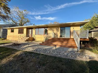 146 Washington Avenue, Alden, MN 56009