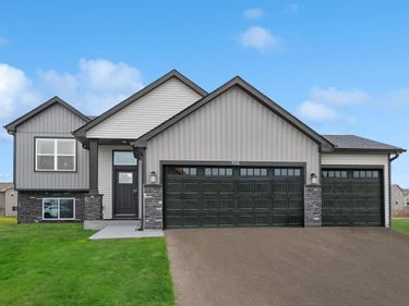 703 Erickson Lane, Buffalo, MN 55313