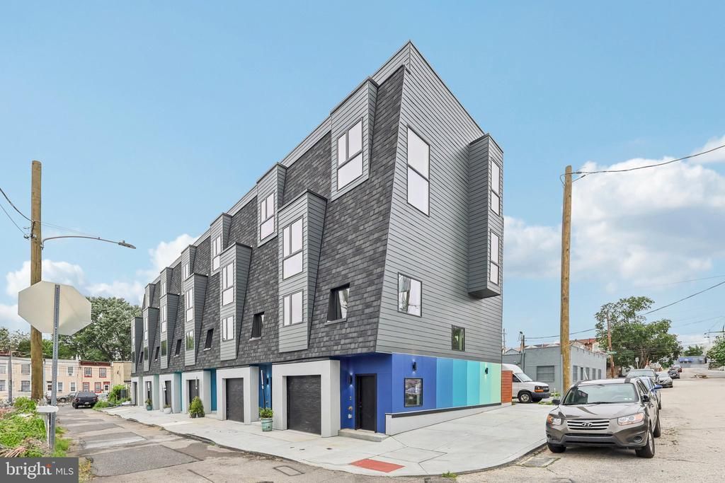 3407 W Lippincott Street, Philadelphia, PA 19132 Main Photo