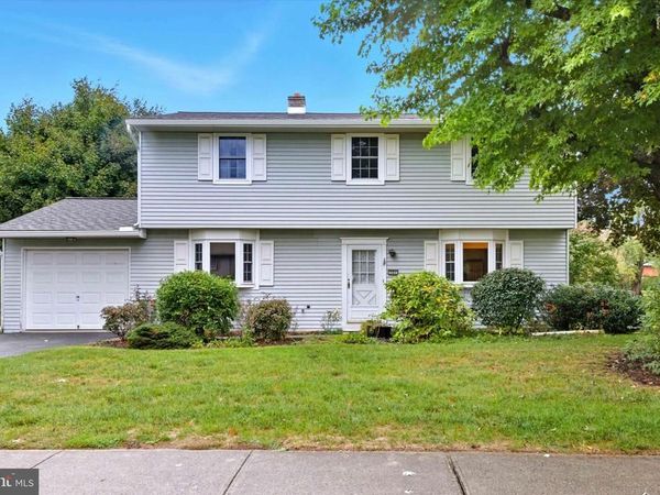 721 N FOREST STREET, FLEETWOOD, PA 19522
