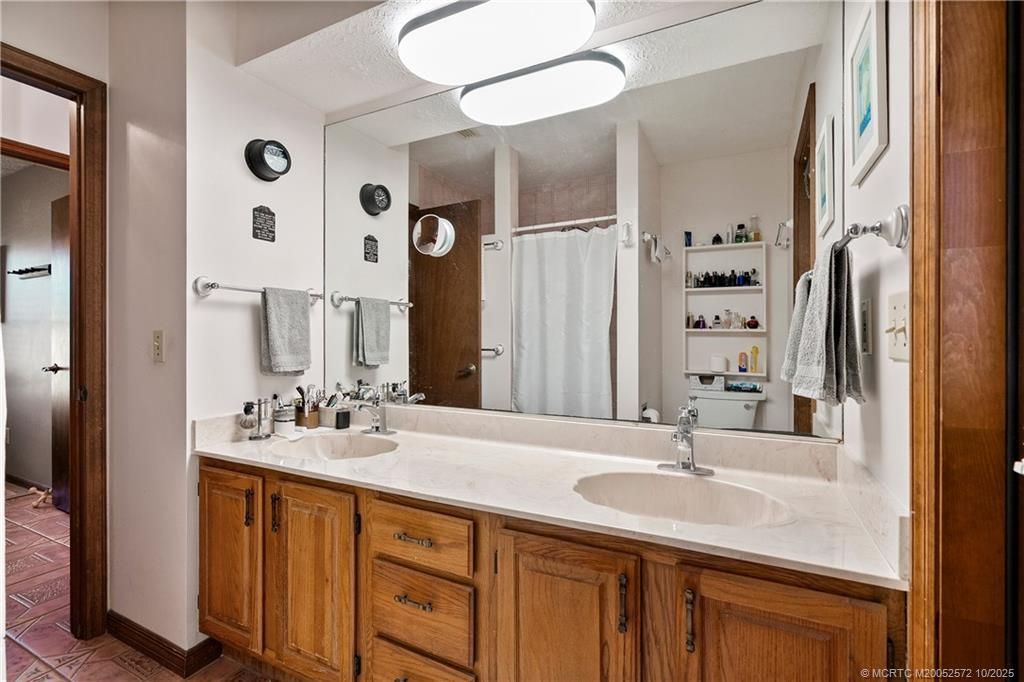 5145 SE Matousek Street, Stuart, FL 34997 Photo