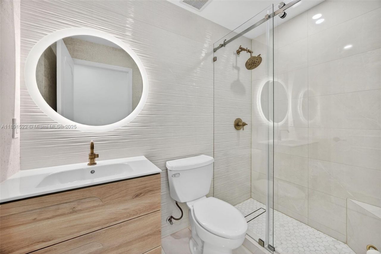 13280 SW 39th Ter, Miami, FL 33175 Photo