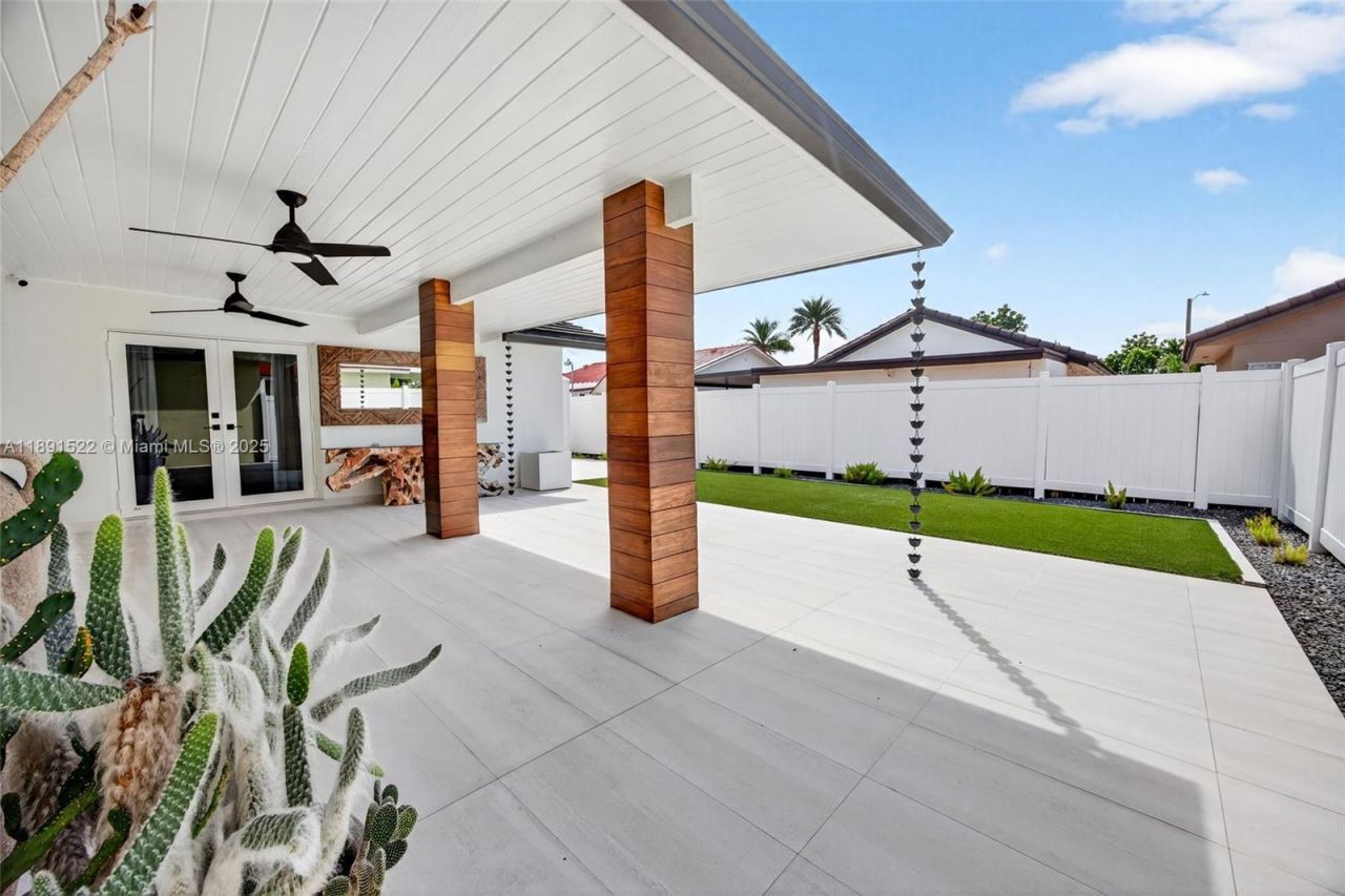 13280 SW 39th Ter, Miami, FL 33175 Photo