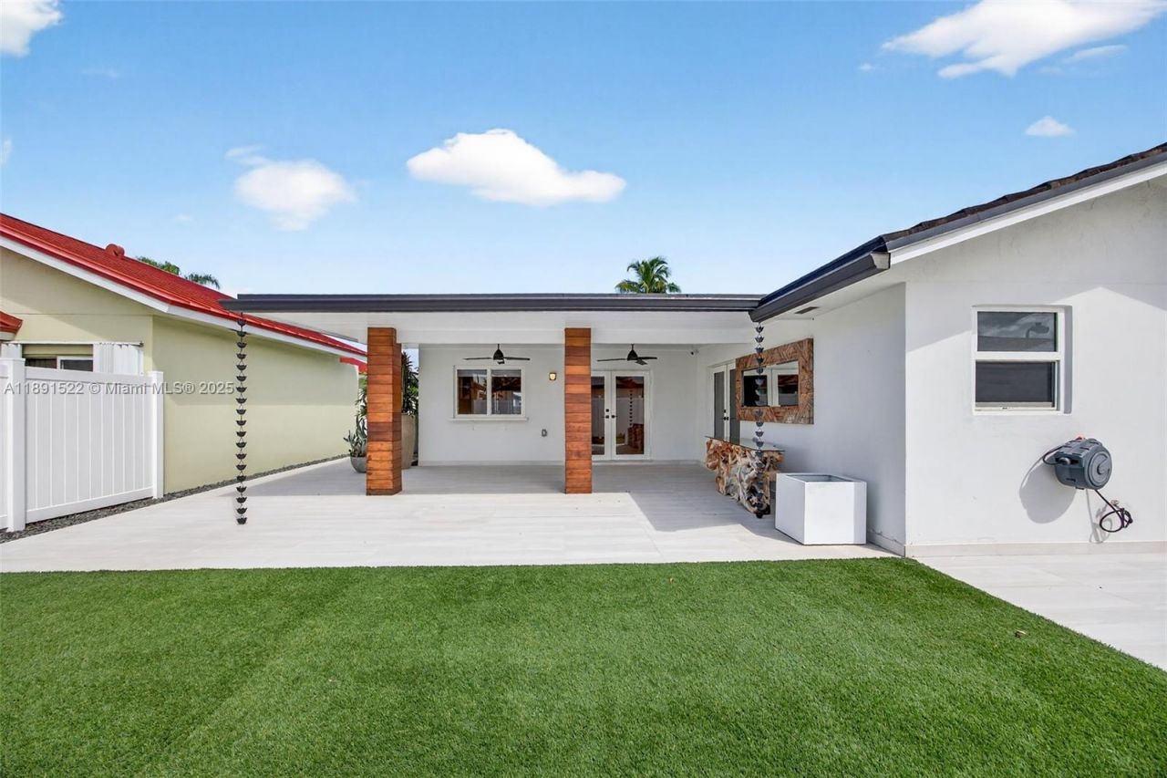 13280 SW 39th Ter, Miami, FL 33175 Photo