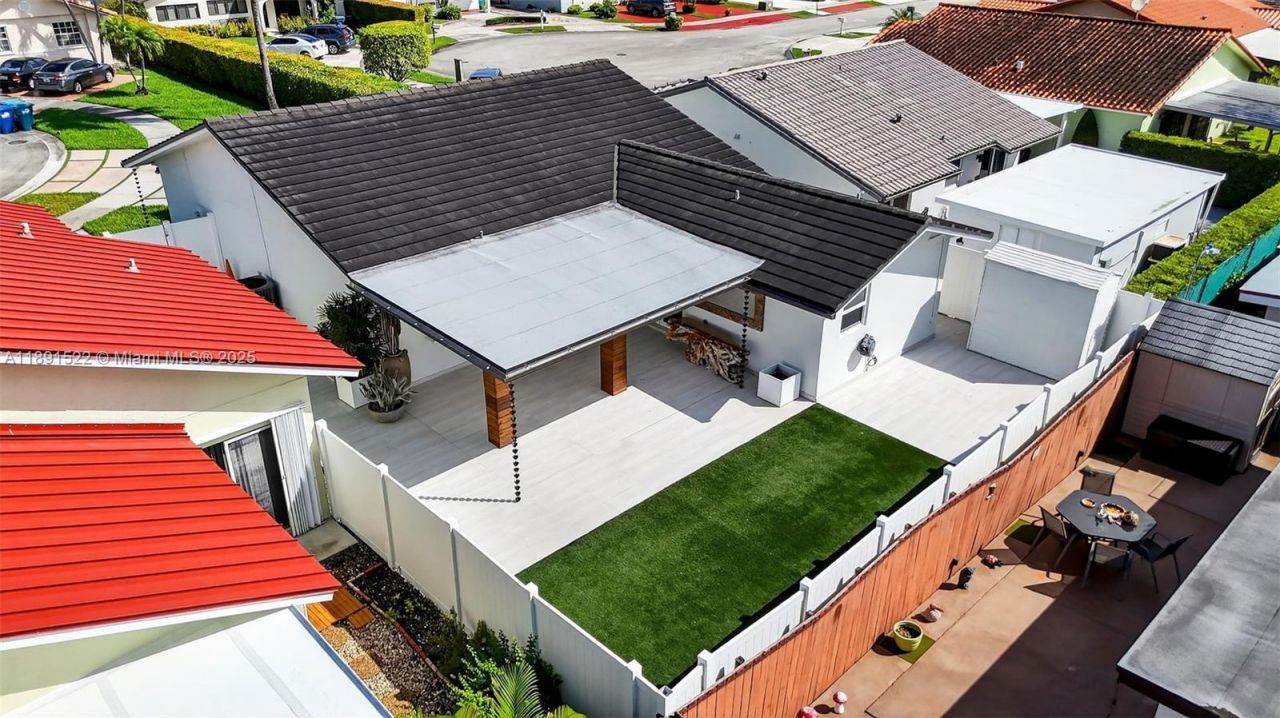 13280 SW 39th Ter, Miami, FL 33175 Photo