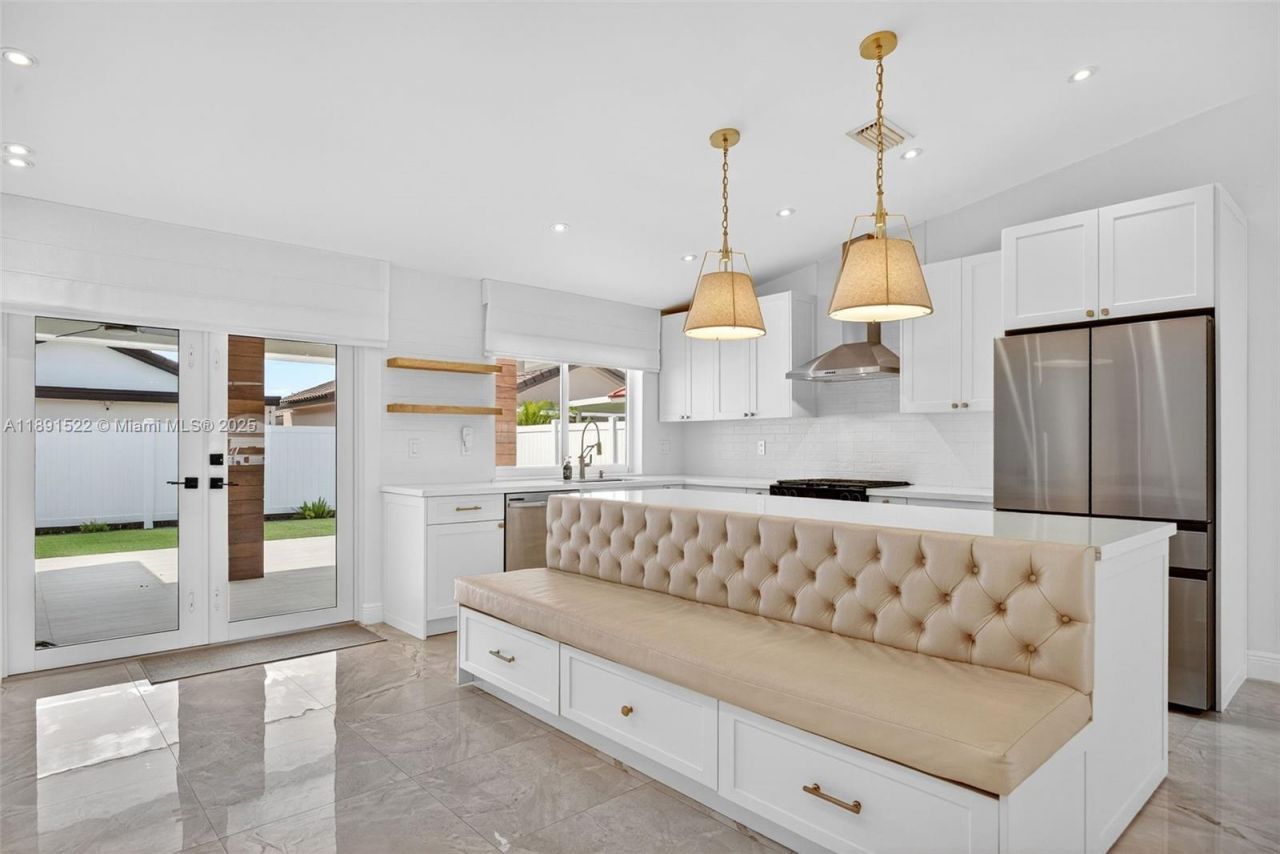 13280 SW 39th Ter, Miami, FL 33175 Photo