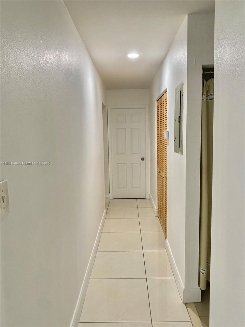 12 S Andros Rd, Key Largo, FL 33037 Photo