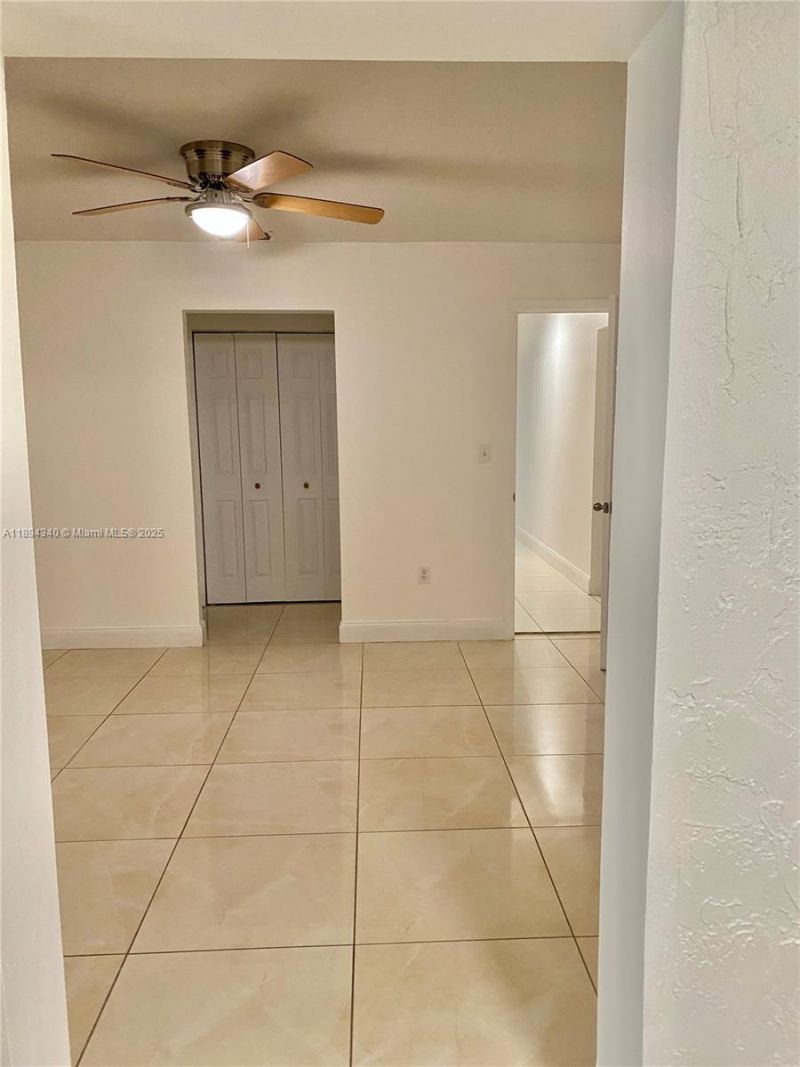 12 S Andros Rd, Key Largo, FL 33037 Photo