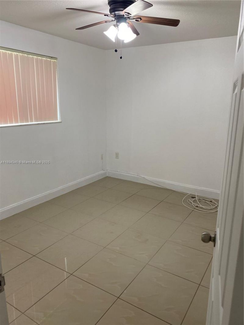 12 S Andros Rd, Key Largo, FL 33037 Photo