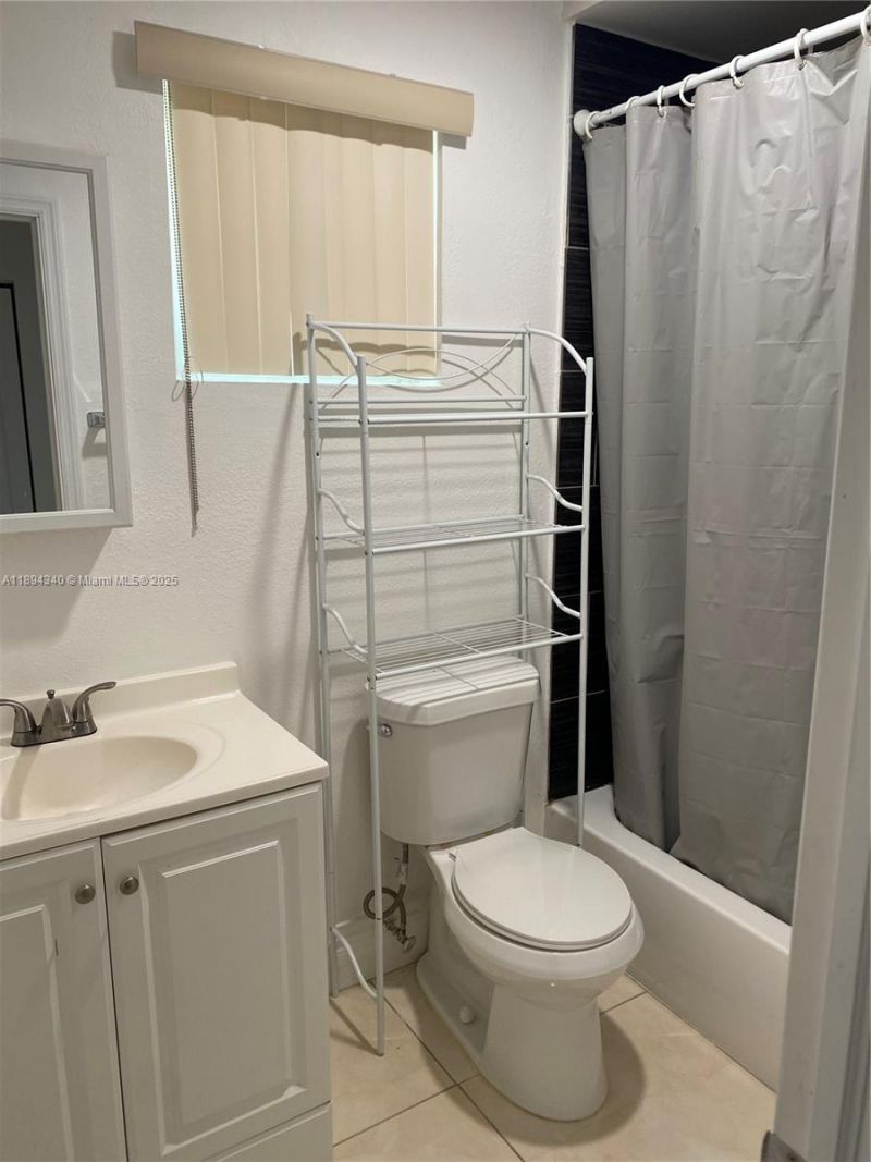 12 S Andros Rd, Key Largo, FL 33037 Photo