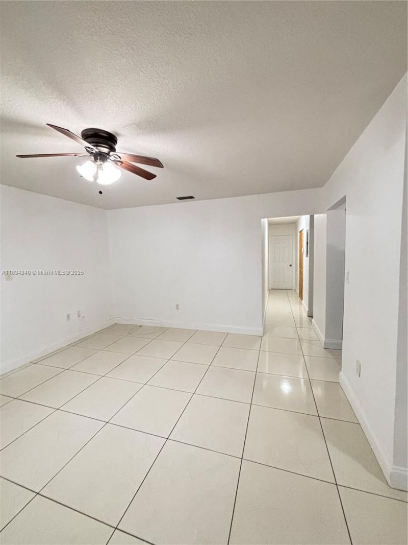 12 S Andros Rd, Key Largo, FL 33037 Photo