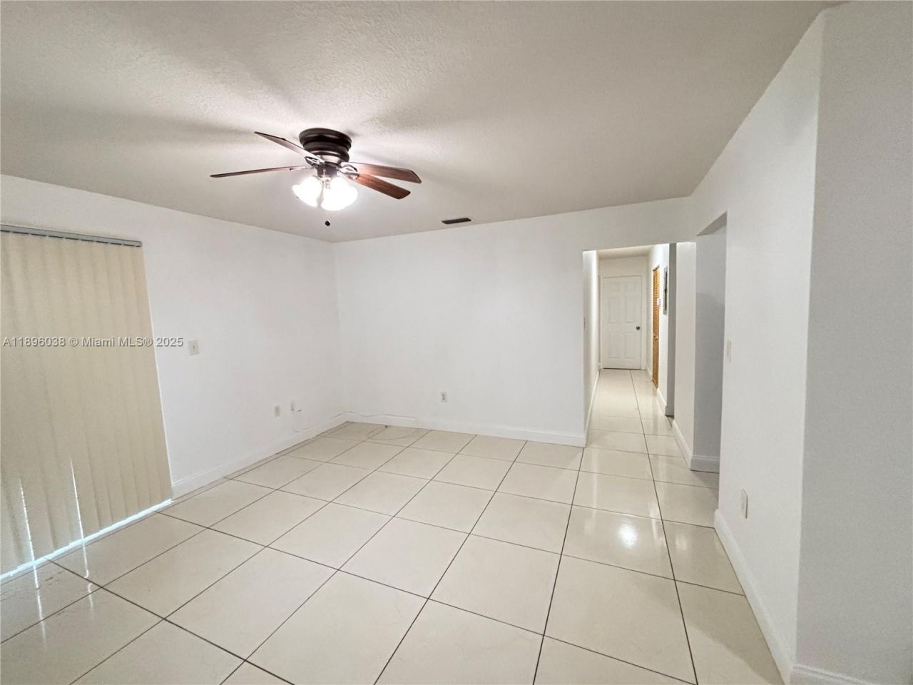 12 S Andros Rd, Key Largo, FL 33037 Photo