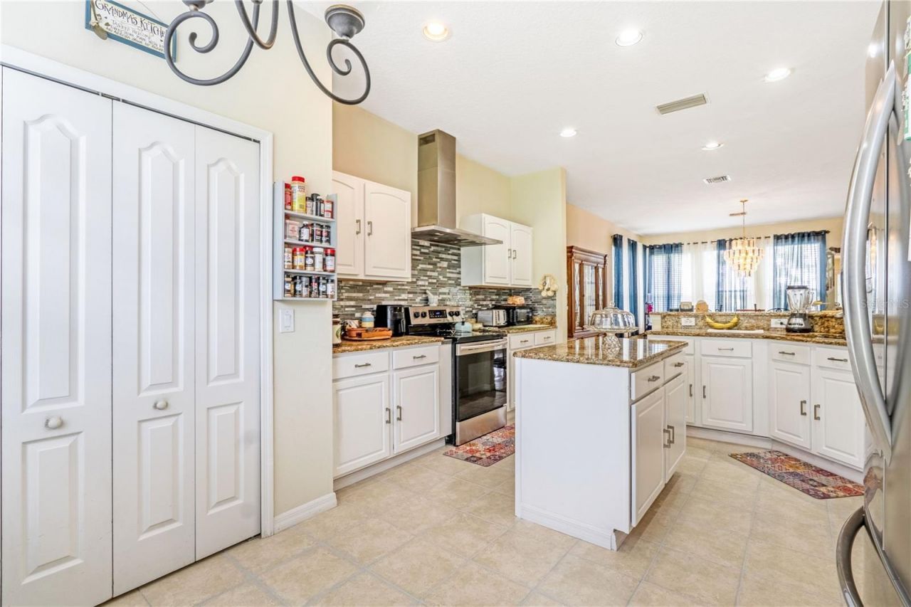 2060 Doyle Road, Deltona, FL 32738 Photo