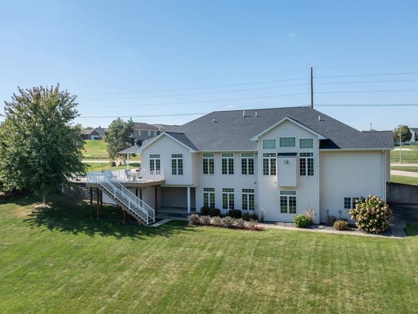 2182 Seippel Road, Dubuque, IA 52002