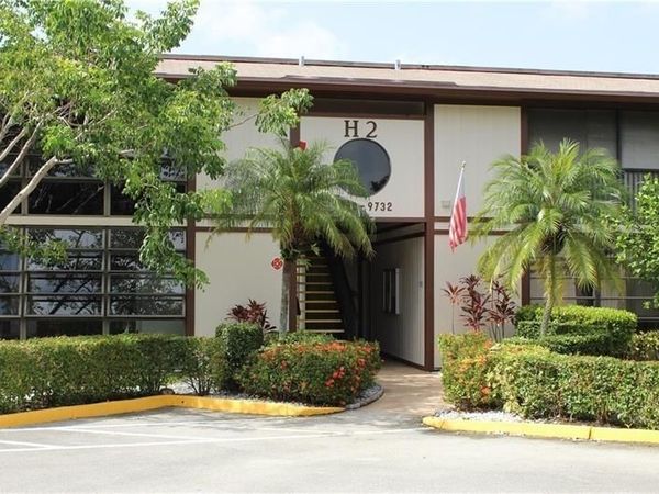 9728 S Belfort Cir, Unit 206, Tamarac, FL 33321