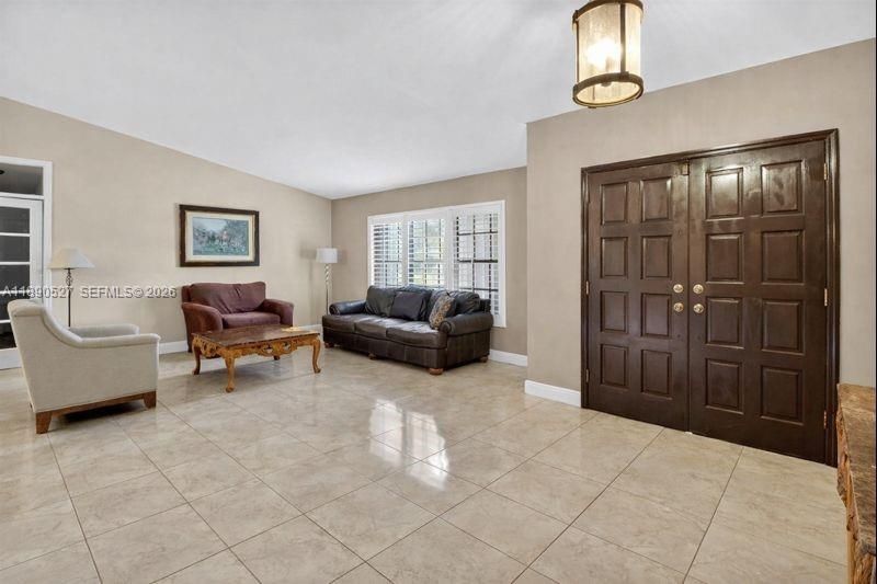 15181 SW 156th Ter, Miami, FL 33187 Photo