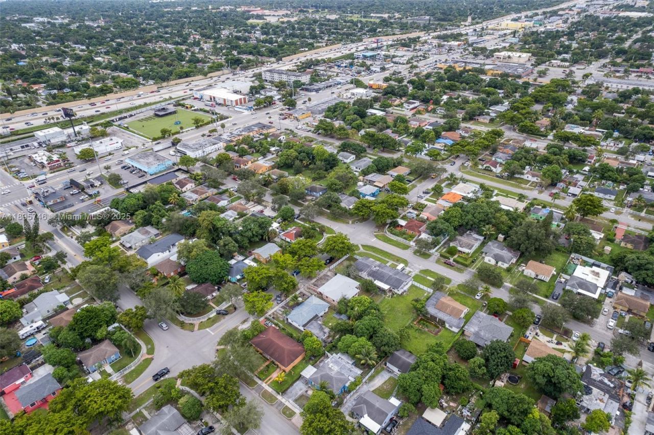 12426 NW 8th Ave, Unit A, North Miami, FL 33168 Photo