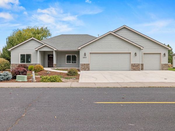 2937 Front Street, Klamath Falls, OR 97601
