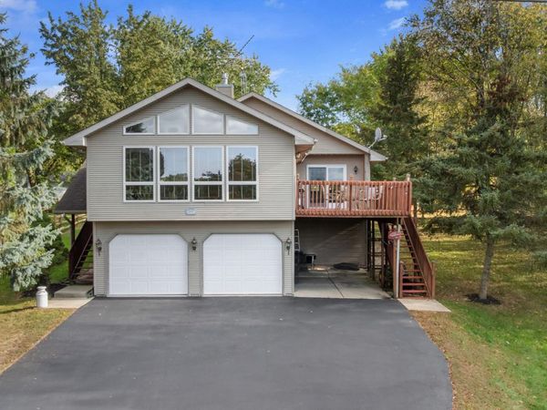 11735 N Waldron Road, Jerome, MI 49249