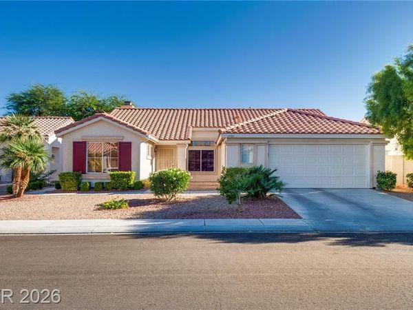 1705 Night Shadow Avenue, North Las Vegas, NV 89031