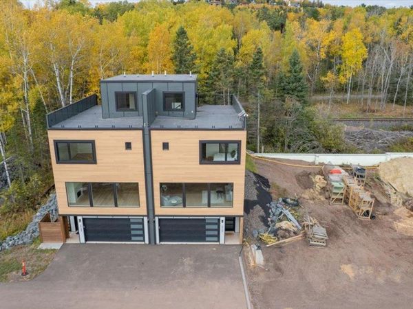 3735 London Road, Unit 16, Duluth, MN 55804