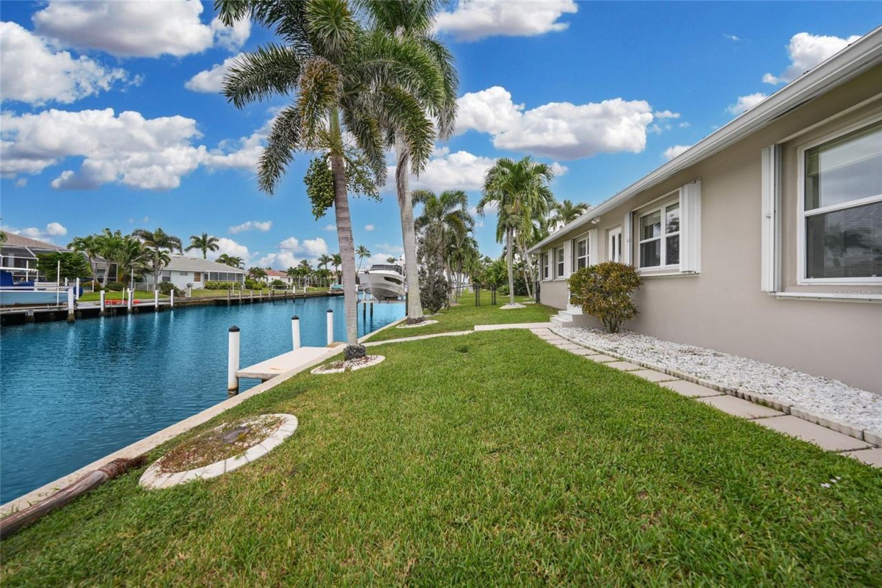 931 Bal Harbor Boulevard, Punta Gorda, FL 33950 Photo