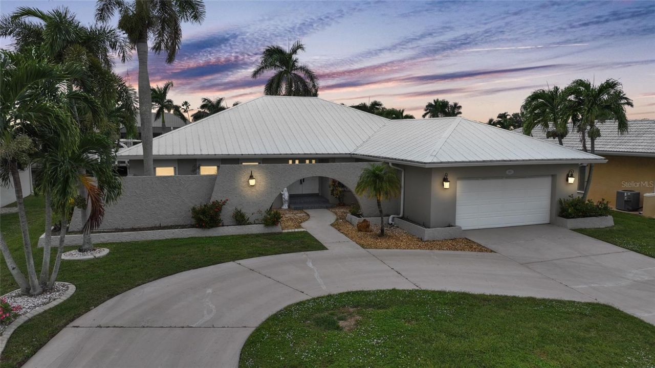 931 Bal Harbor Boulevard, Punta Gorda, FL 33950 Photo
