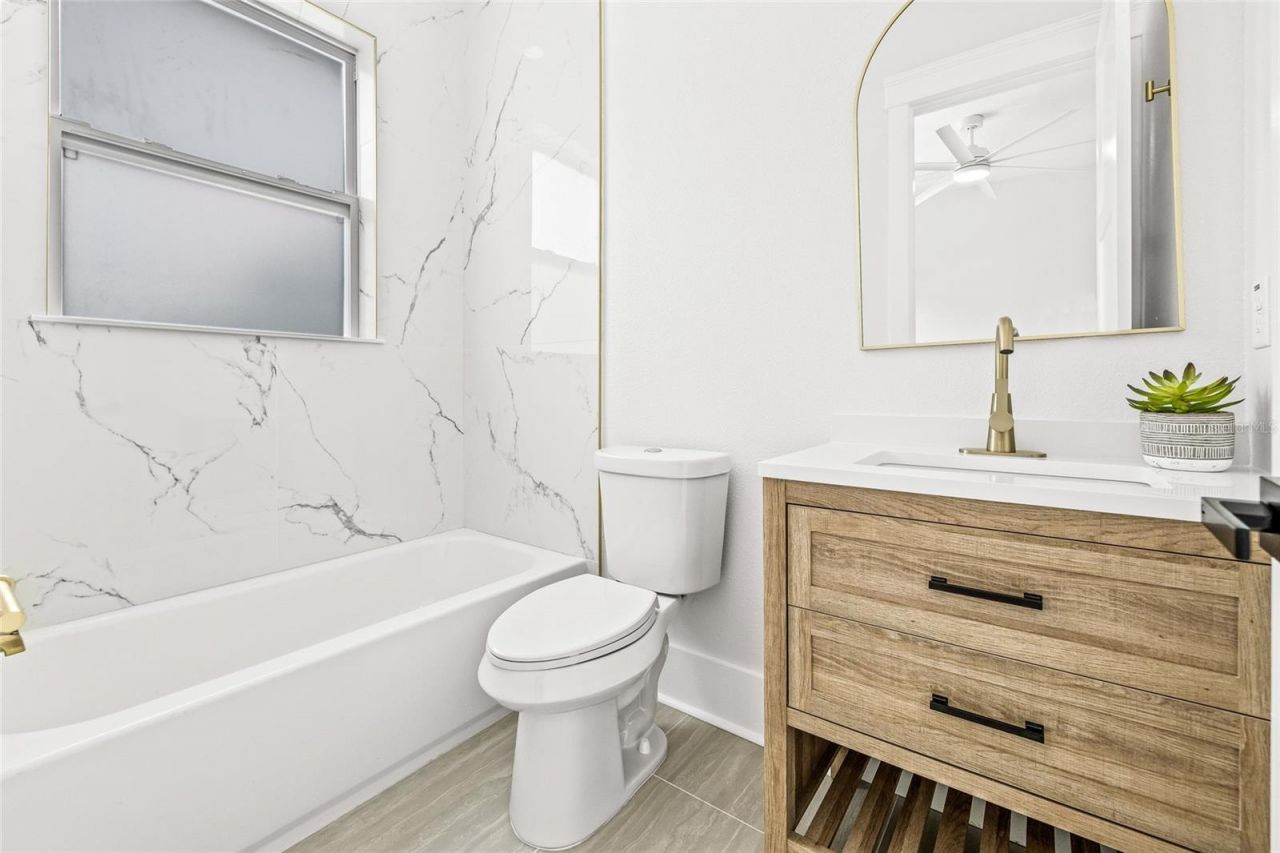 726 52nd Avenue N, Saint Petersburg, FL 33703 Photo